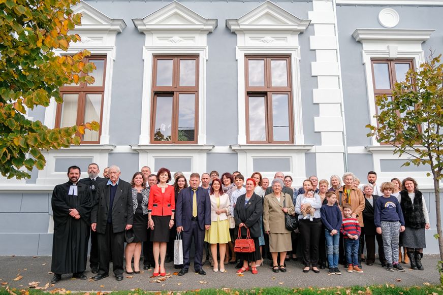 Hálát adott az imaház felújításáért a szatmári evangélikus gyülekezet -  www.szatmar.ro
