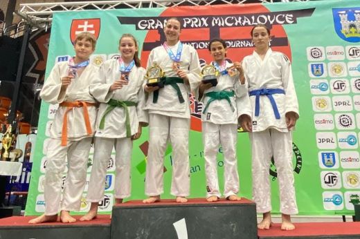Aranyérmet szereztek a Balkán-bajnokságra készülő judokák
